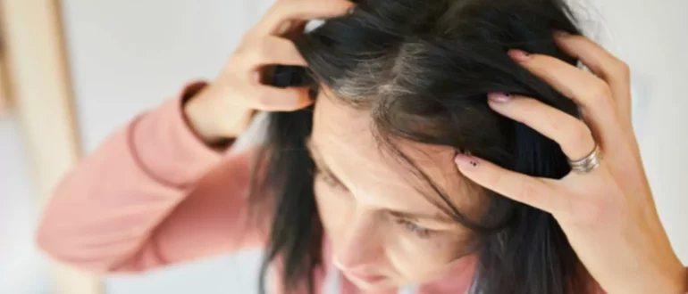 ¿Puede el estrés encanecer el cabello?