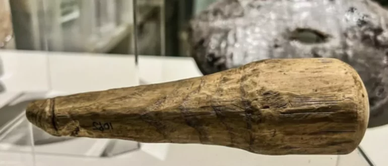 El falo de madera lisa hallado en un fuerte romano era probablemente un juguete sexual